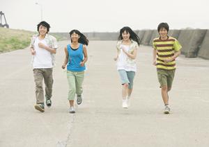 錦糸町のサマースクールで楽しい体験を！